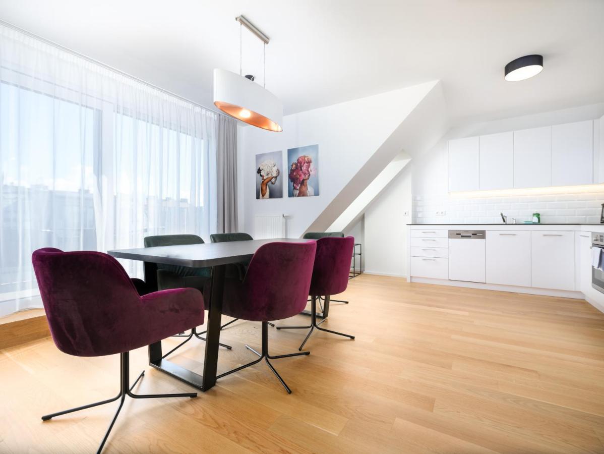 Myfavorit Apartments - Spacious Apartments Next To Puplic Transport U1 Direct Connection To Citycenter Vienna Exterior photo